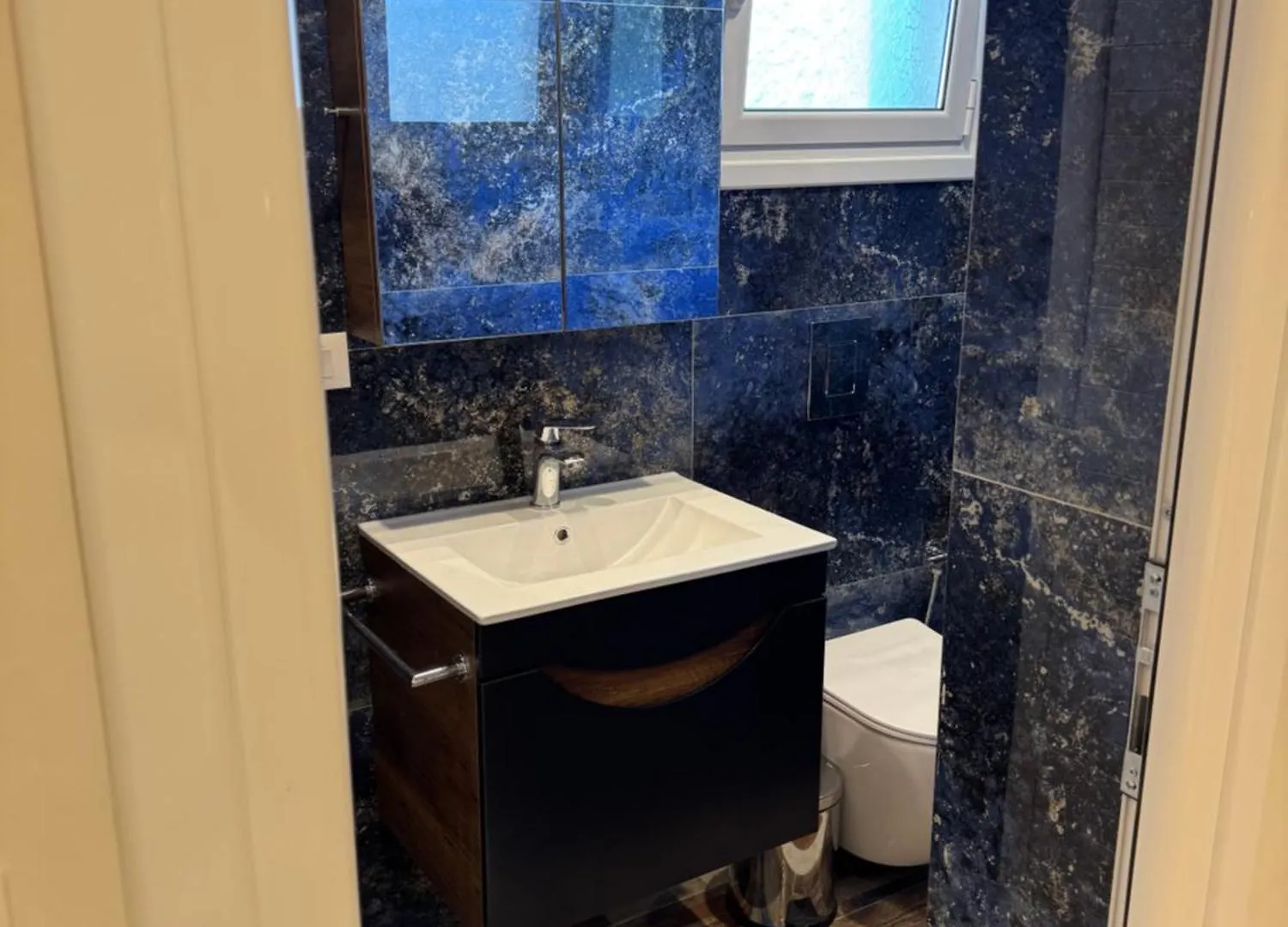 Ionian Heaven Apartments ساراندا ألبانيا